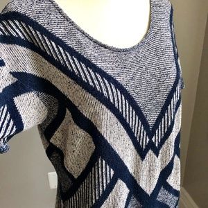 Anthropologie Tops - Geo Print Top Anthropologie Tops - Geo Print Top
